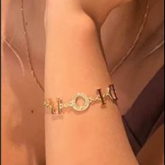 Gold Dior Bracelet - Picture 3 of 3